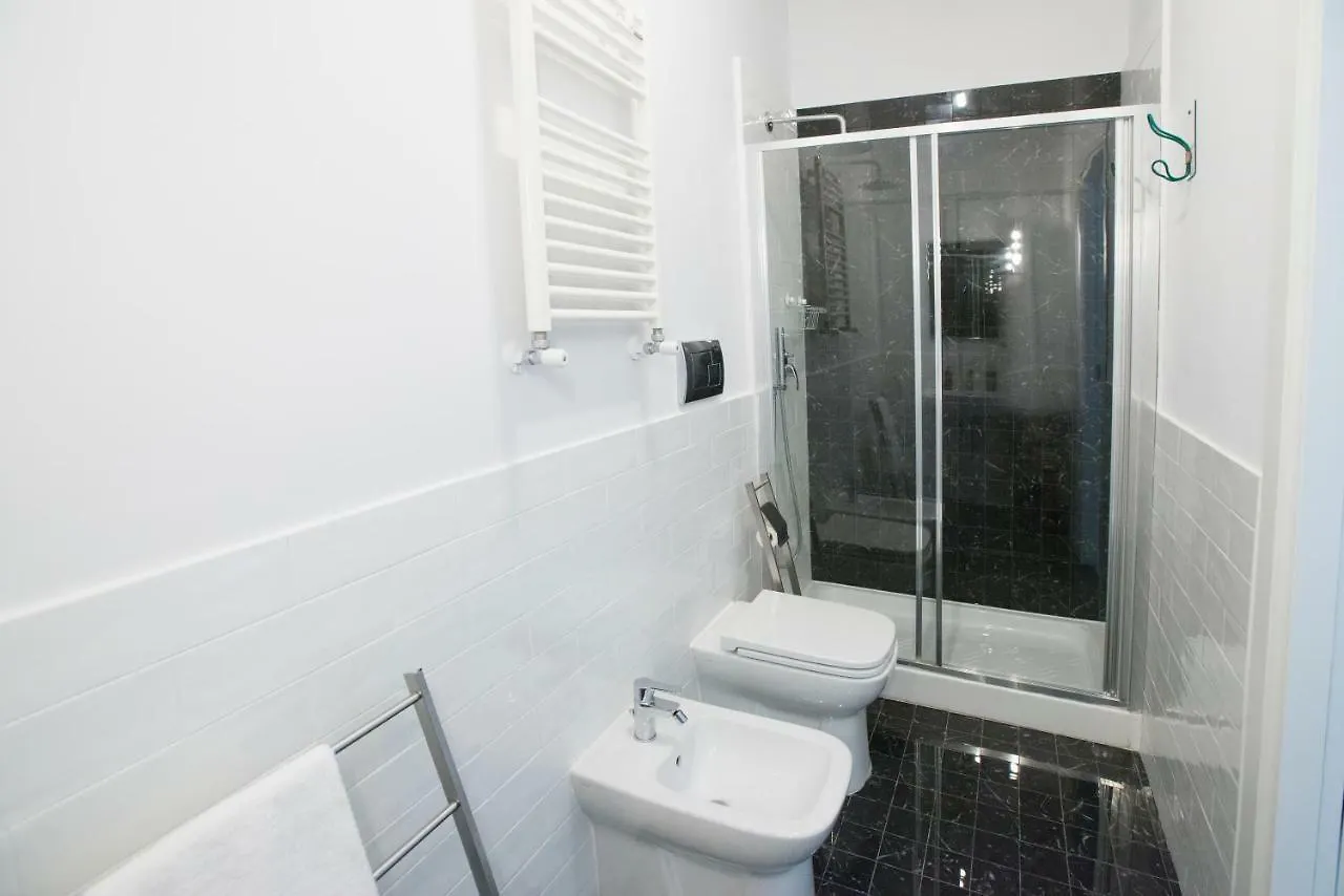 Interno16Holidayhome Naples 0*,  Italy